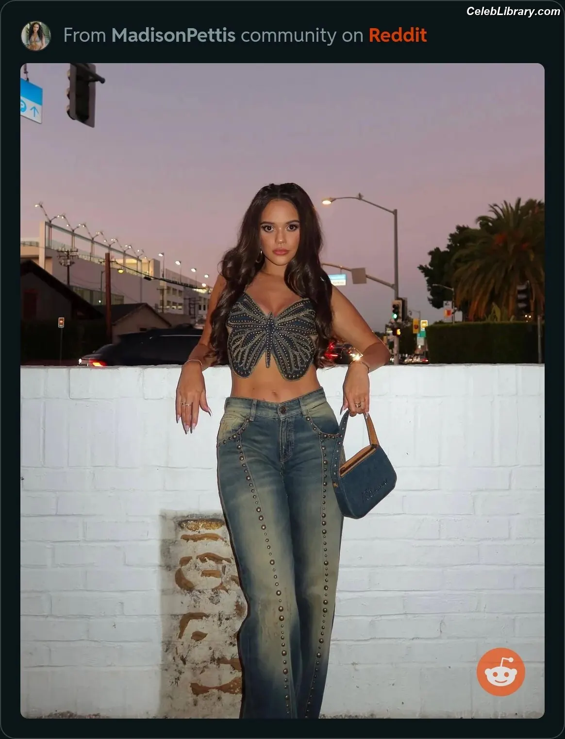 Madison Pettis photo 10 of 760