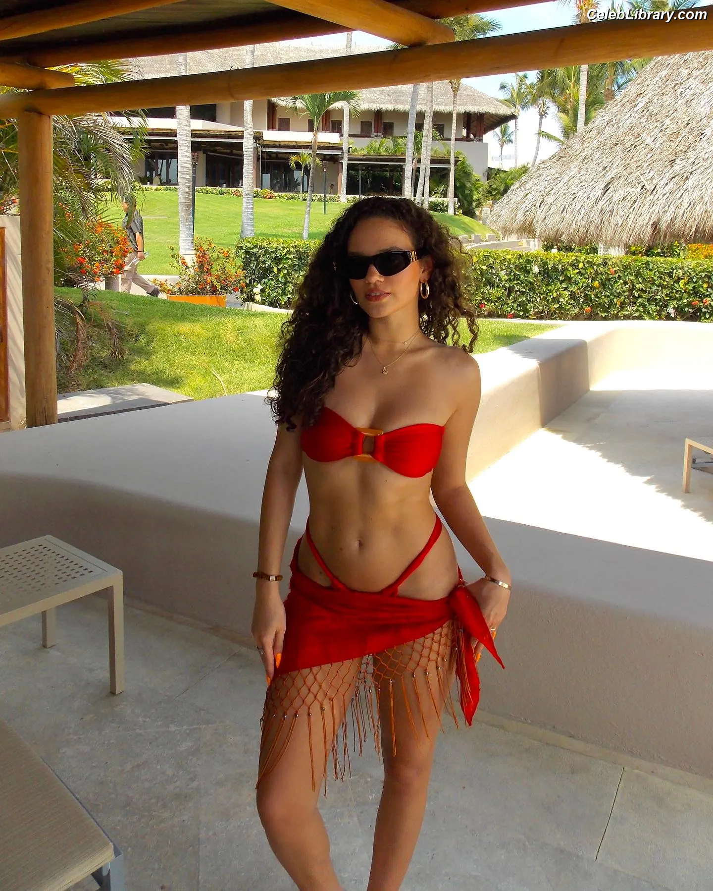 Madison Pettis photo 16 of 760