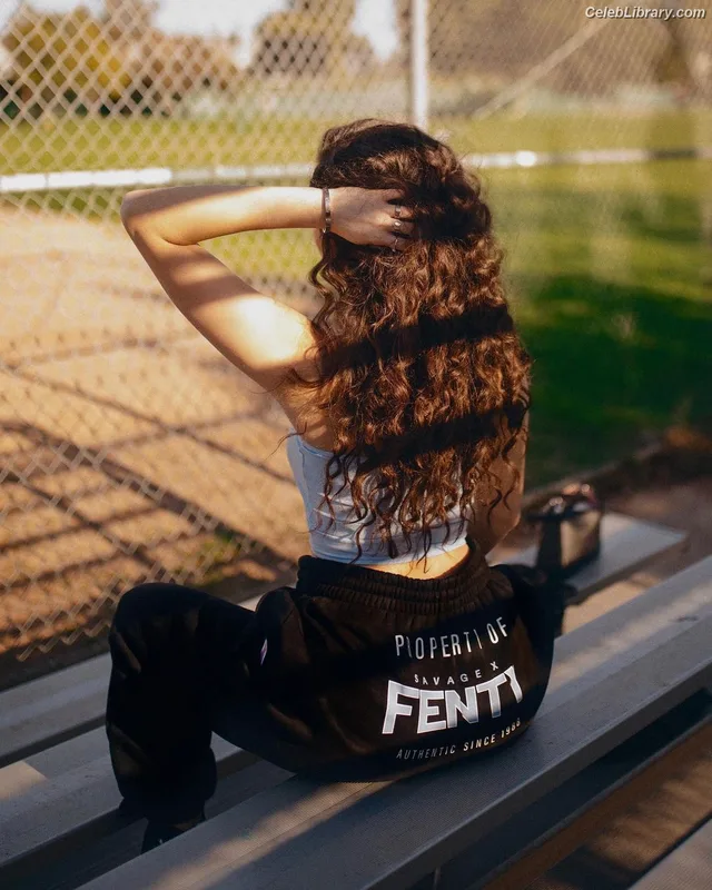 Madison Pettis photo 8 of 757