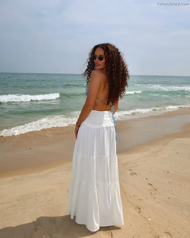 Madison Pettis photo 17 of 757