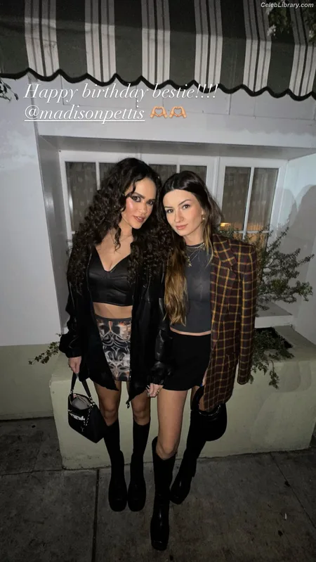 Madison Pettis photo 19 of 757