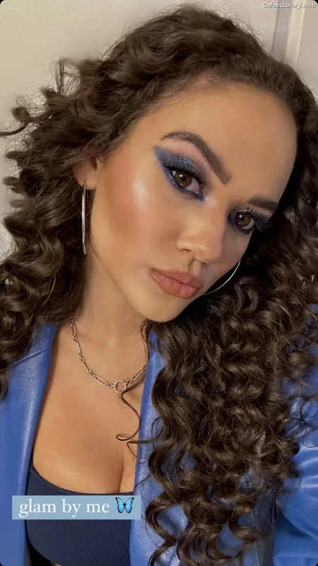 Madison Pettis photo 10 of 757