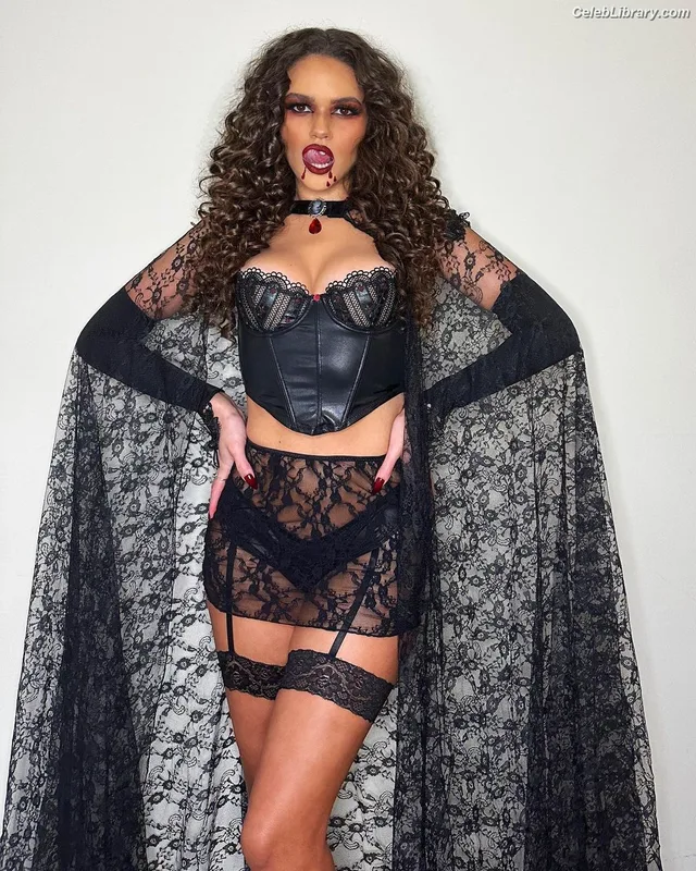 Madison Pettis photo 9 of 757