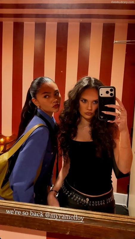 Madison Pettis photo 9 of 757