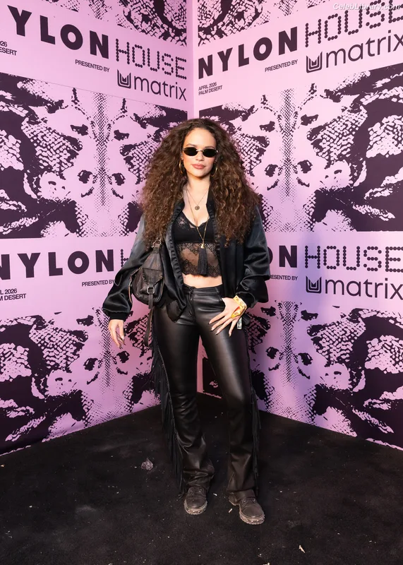 Madison Pettis photo 20 of 757
