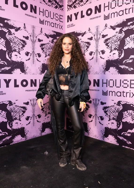 Madison Pettis photo 24 of 757