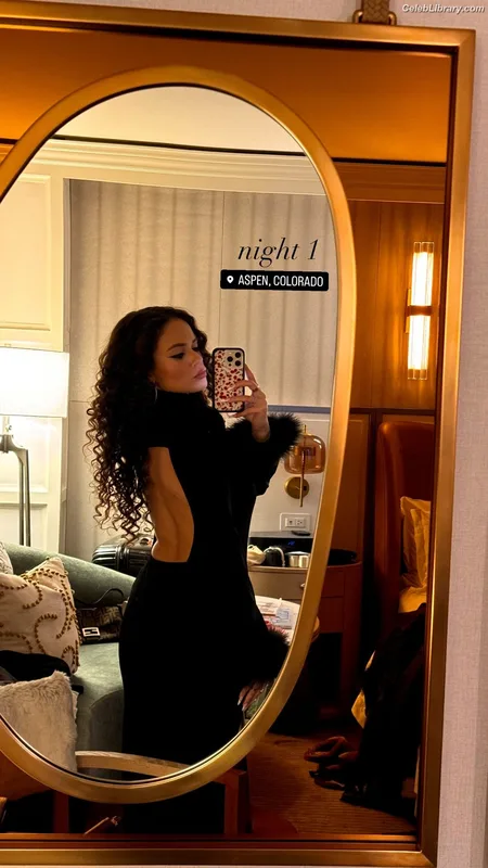 Madison Pettis photo 16 of 757
