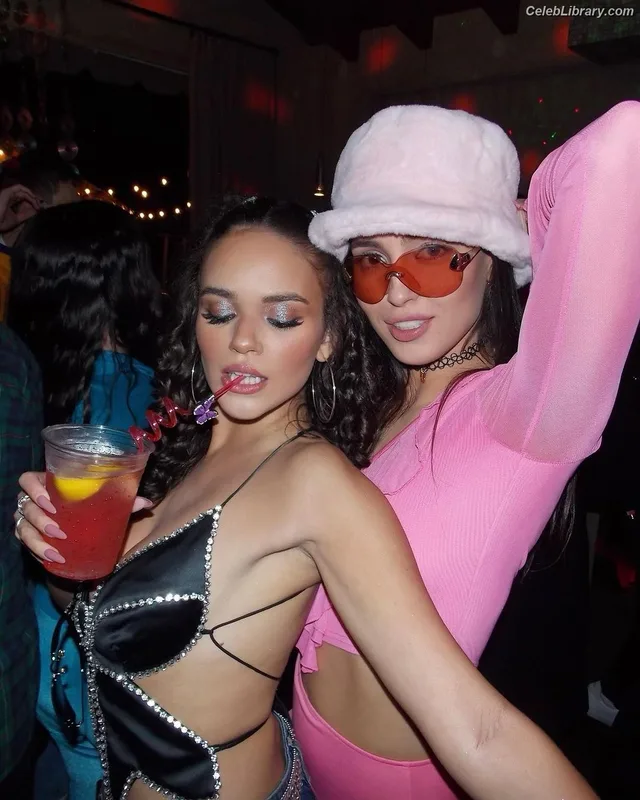 Madison Pettis photo 11 of 757