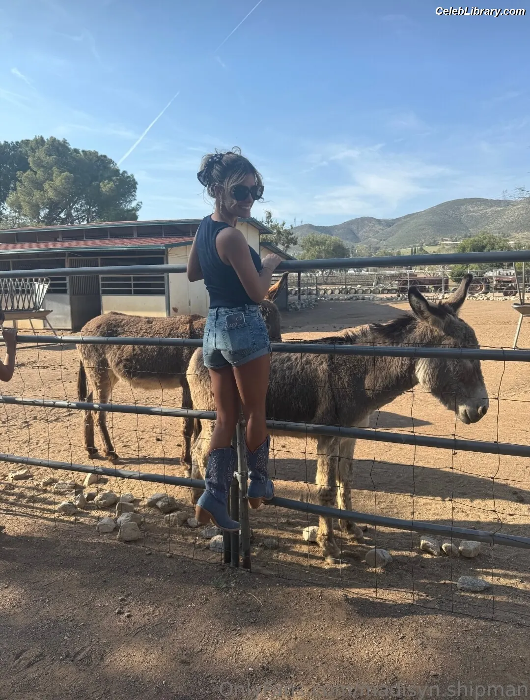 Madisyn Shipman photo 8 of 2983
