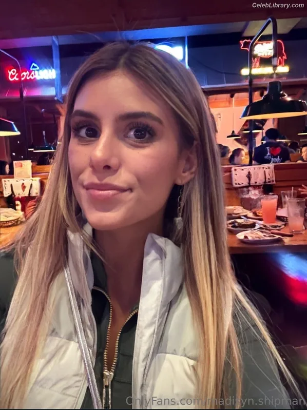 Madisyn Shipman photo 23 of 2980