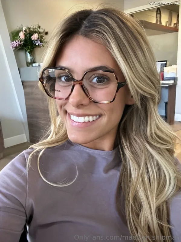 Madisyn Shipman photo 3 of 2980