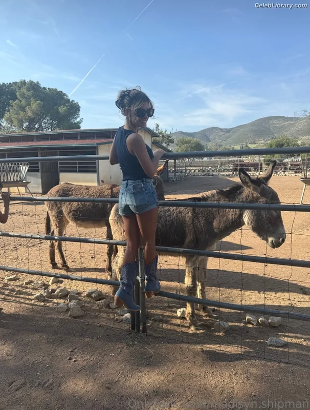 Madisyn Shipman photo 7 of 2980