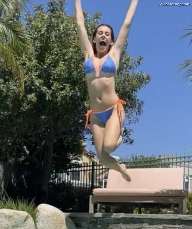 Madisyn Shipman photo 5 of 2980