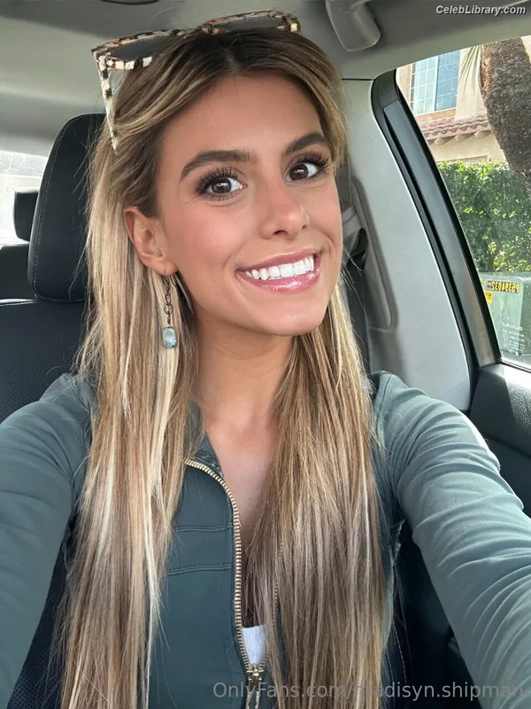 Madisyn Shipman photo 18 of 2980