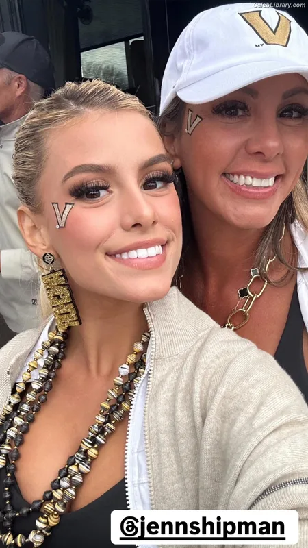Madisyn Shipman photo 21 of 2980
