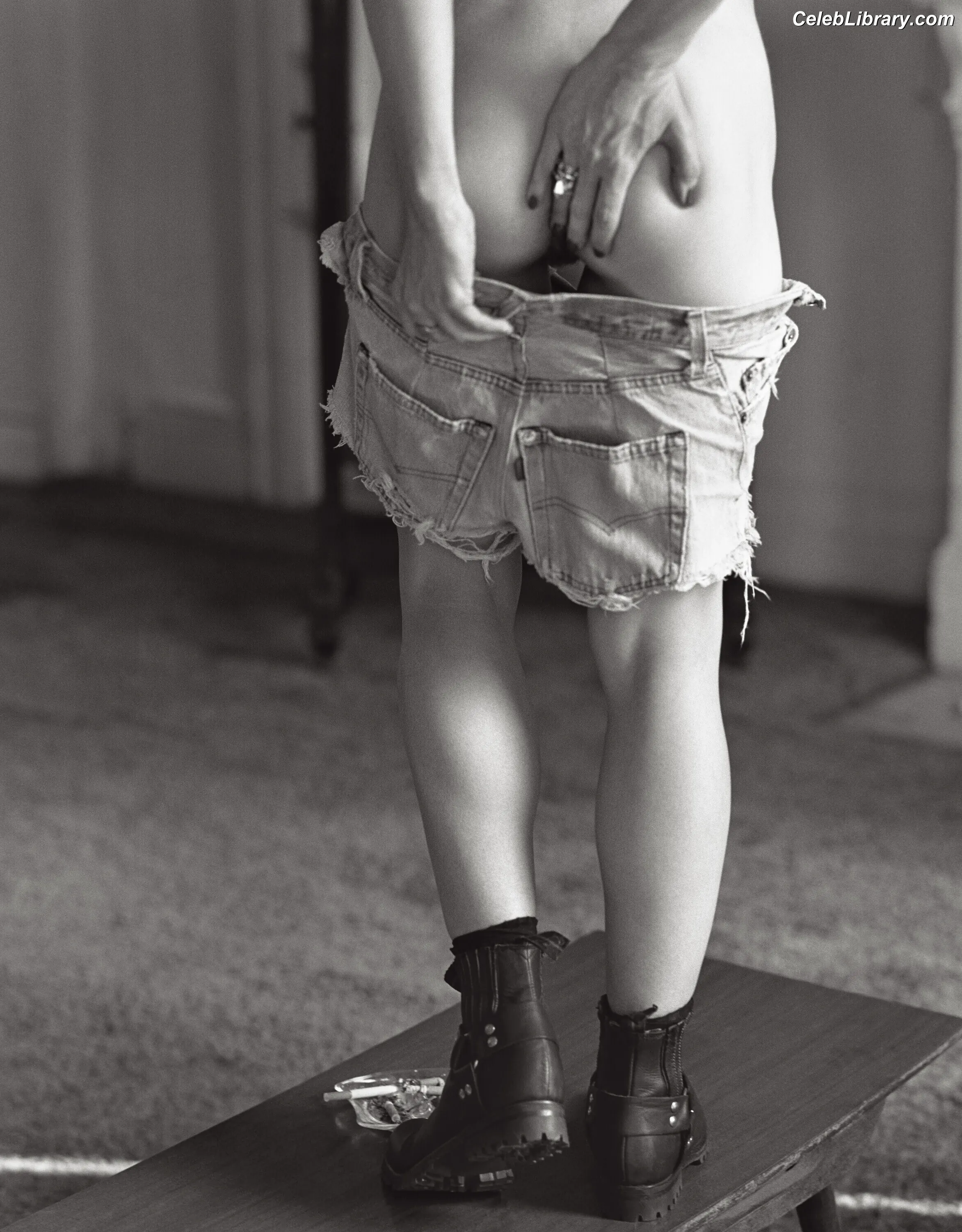 Madonna photo 7 of 443