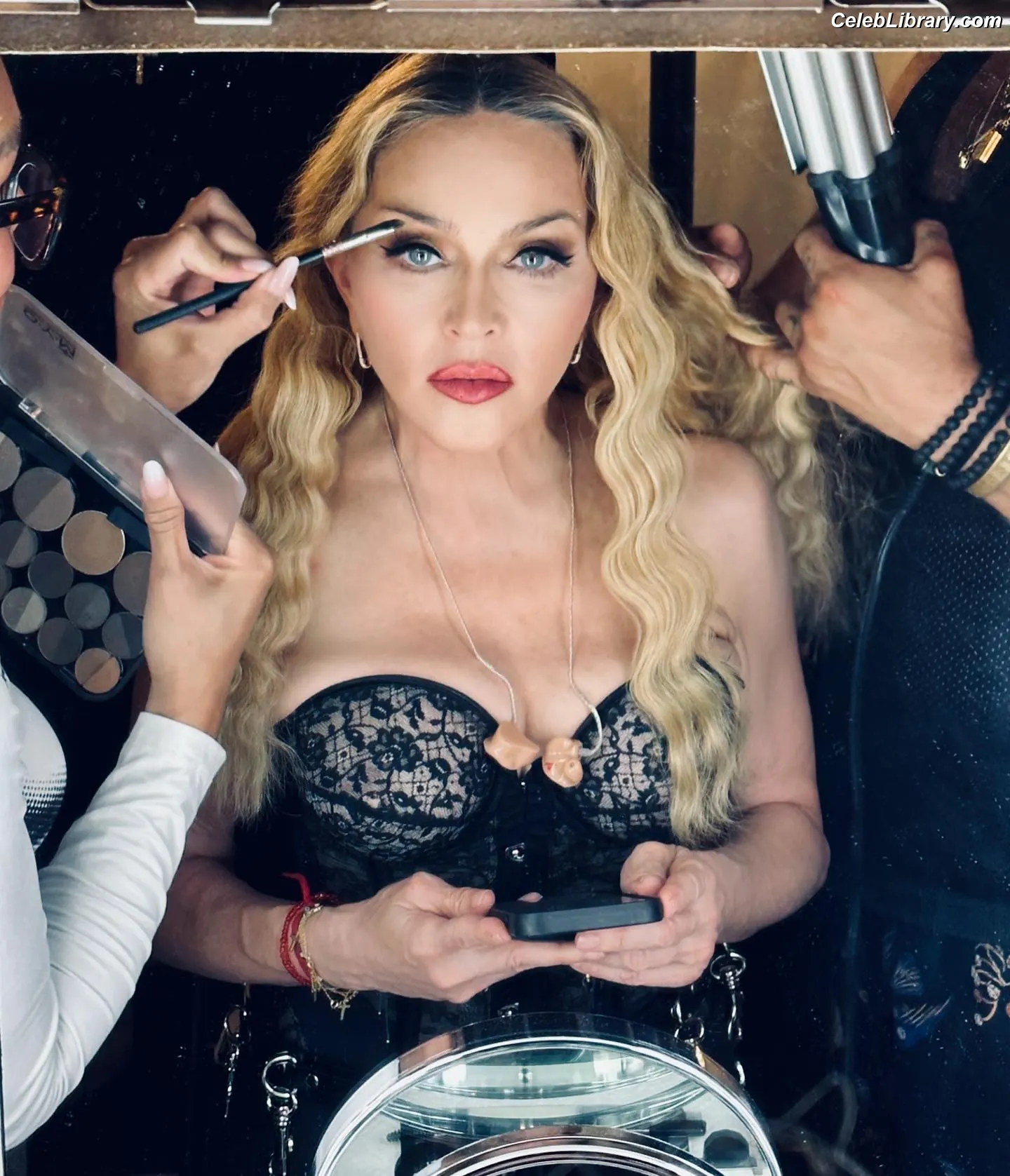 Madonna photo 15 of 443