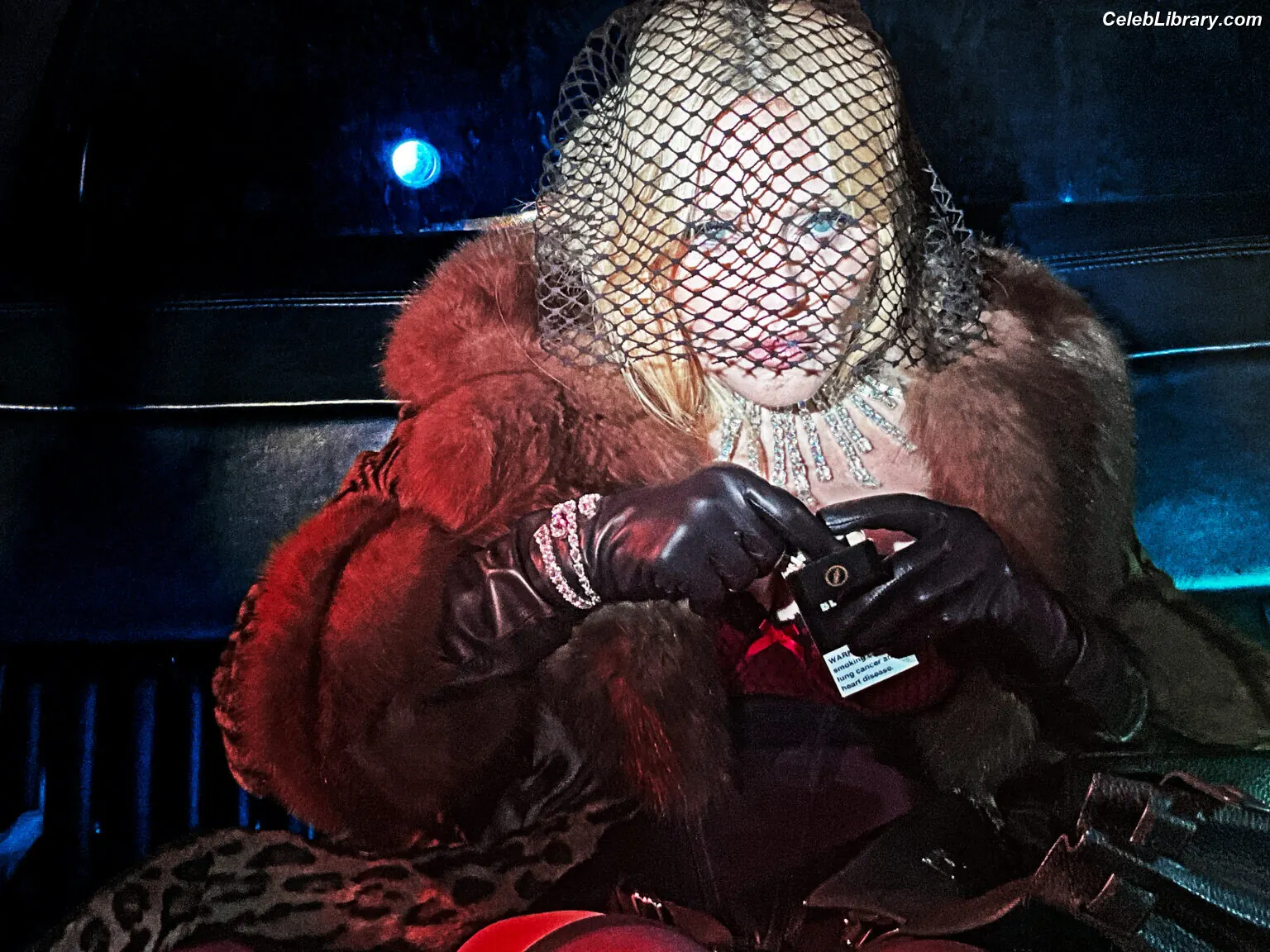 Madonna photo 10 of 443