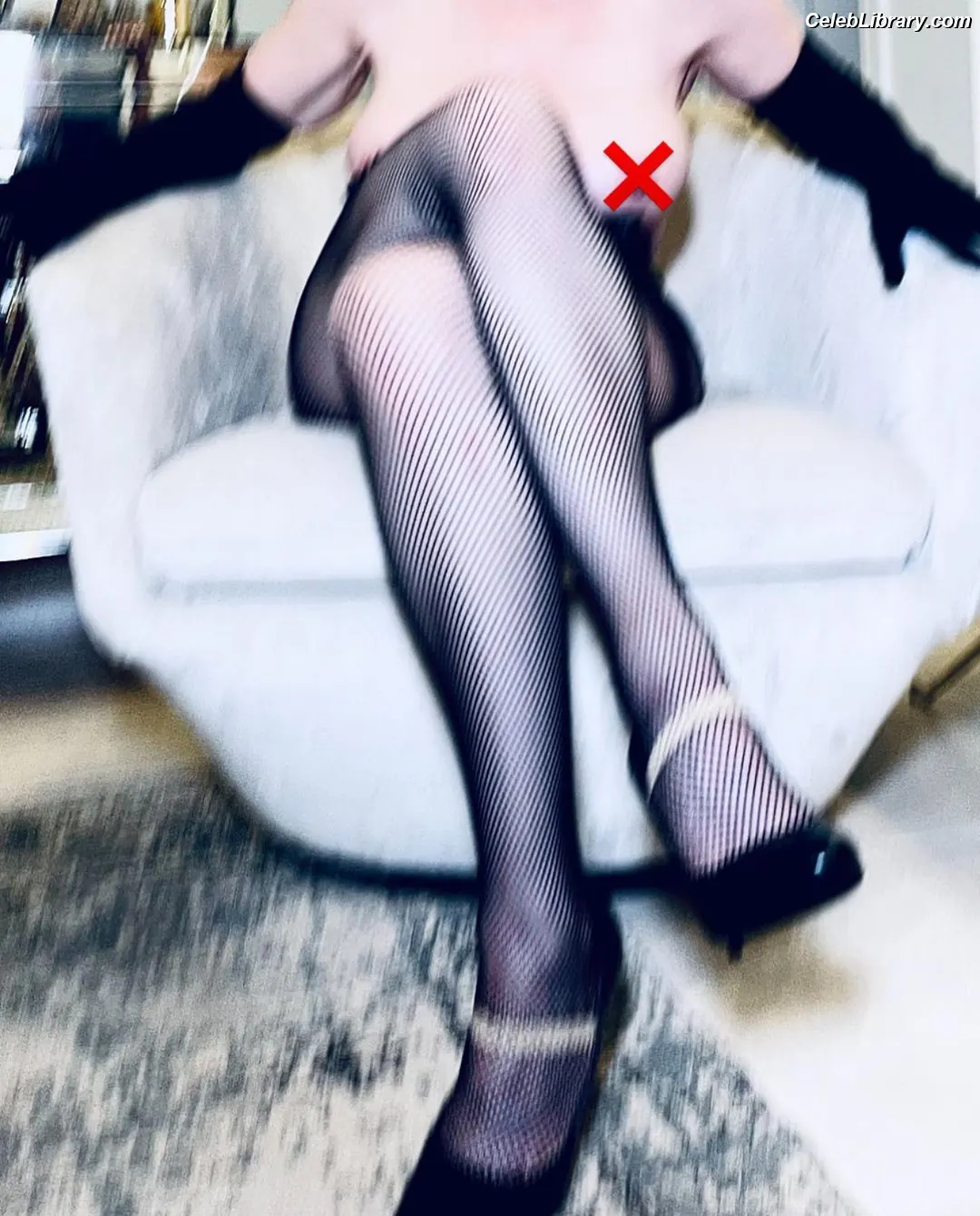 Madonna photo 7 of 443