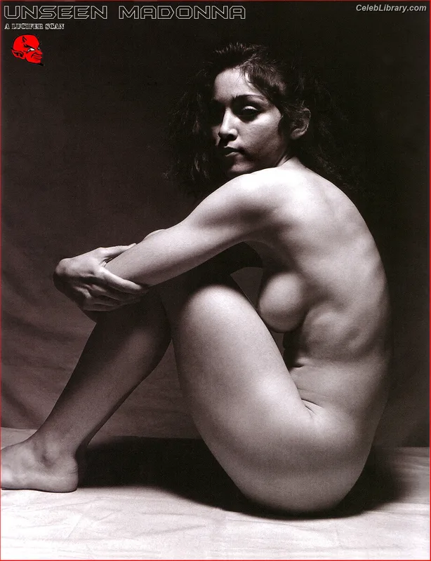Madonna photo 15 of 444