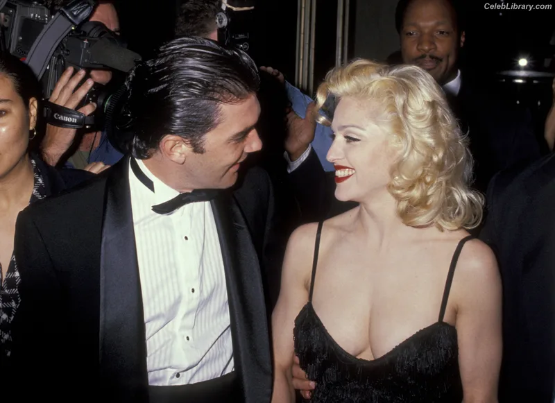 Madonna photo 24 of 444