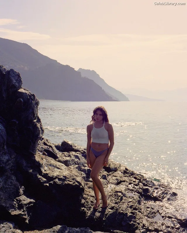 Maelle Pistoia photo 3 of 50