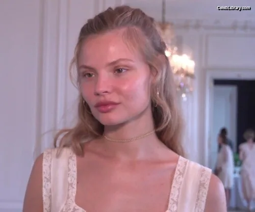 Magdalena Frackowiak photo 1 of 29
