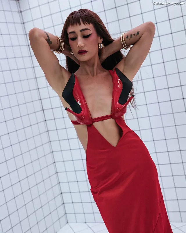 Maggie Q photo 7 of 85