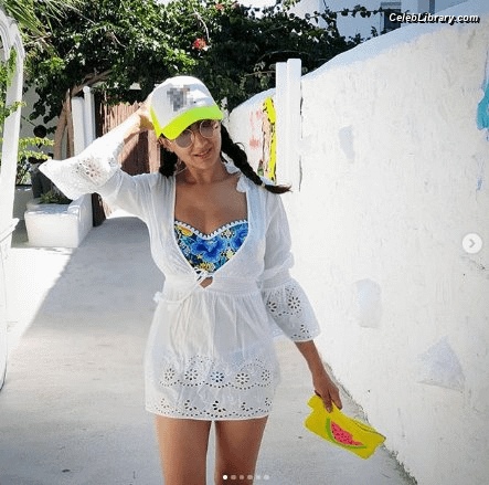 Mai Omar photo 8 of 70