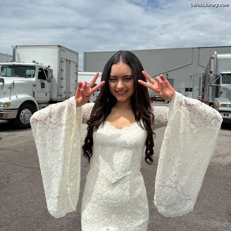 Maia Jae Bastidas photo 5 of 60