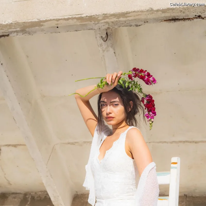Maia Jae Bastidas photo 5 of 60