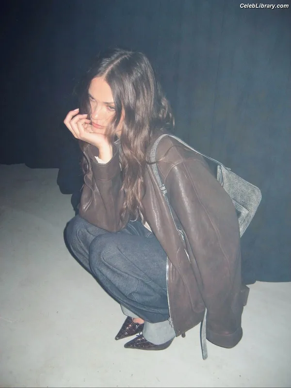 Maia Mitchell photo 24 of 152