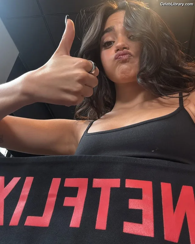 Maia Reficco photo 14 of 108