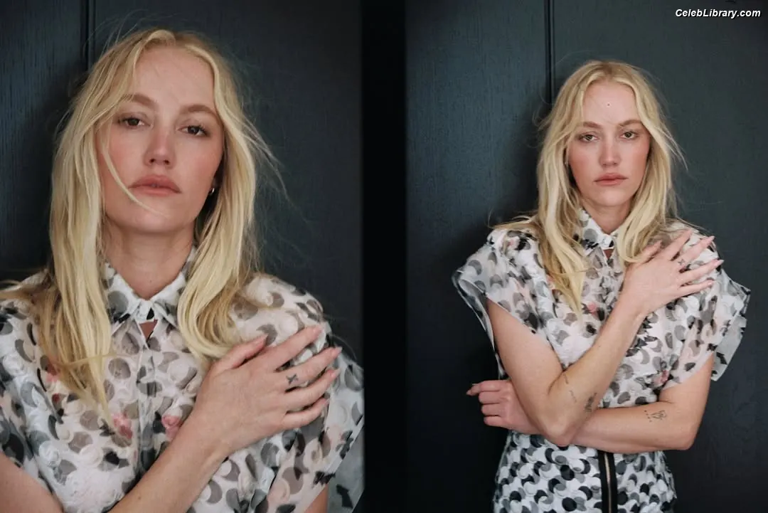 Maika Monroe photo 8 of 641