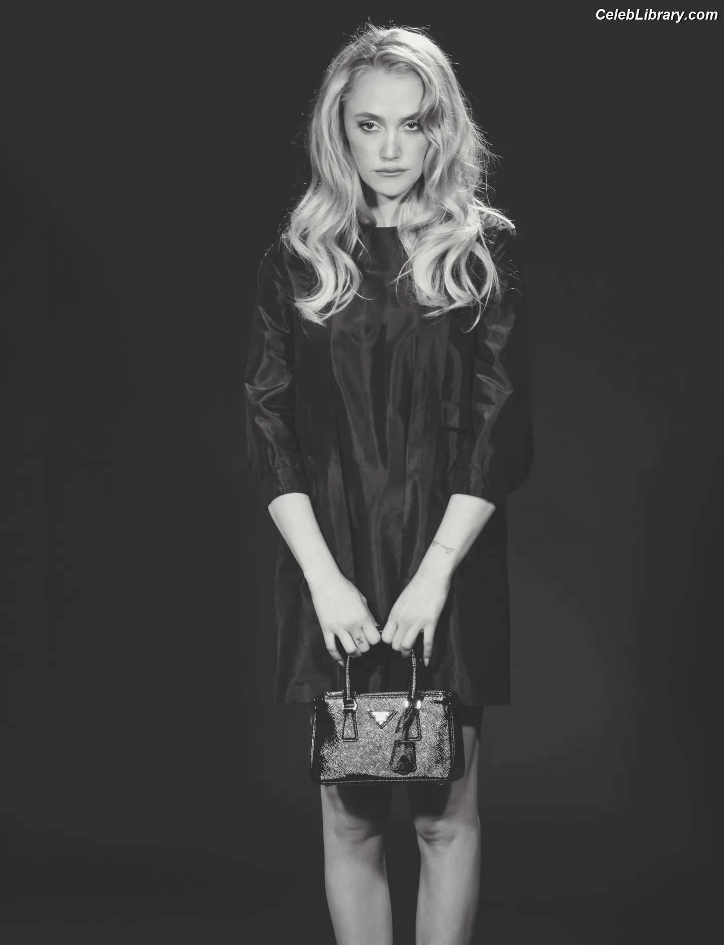 Maika Monroe photo 6 of 641