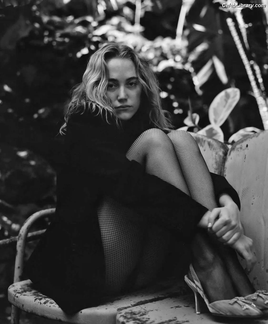 Maika Monroe photo 2 of 641