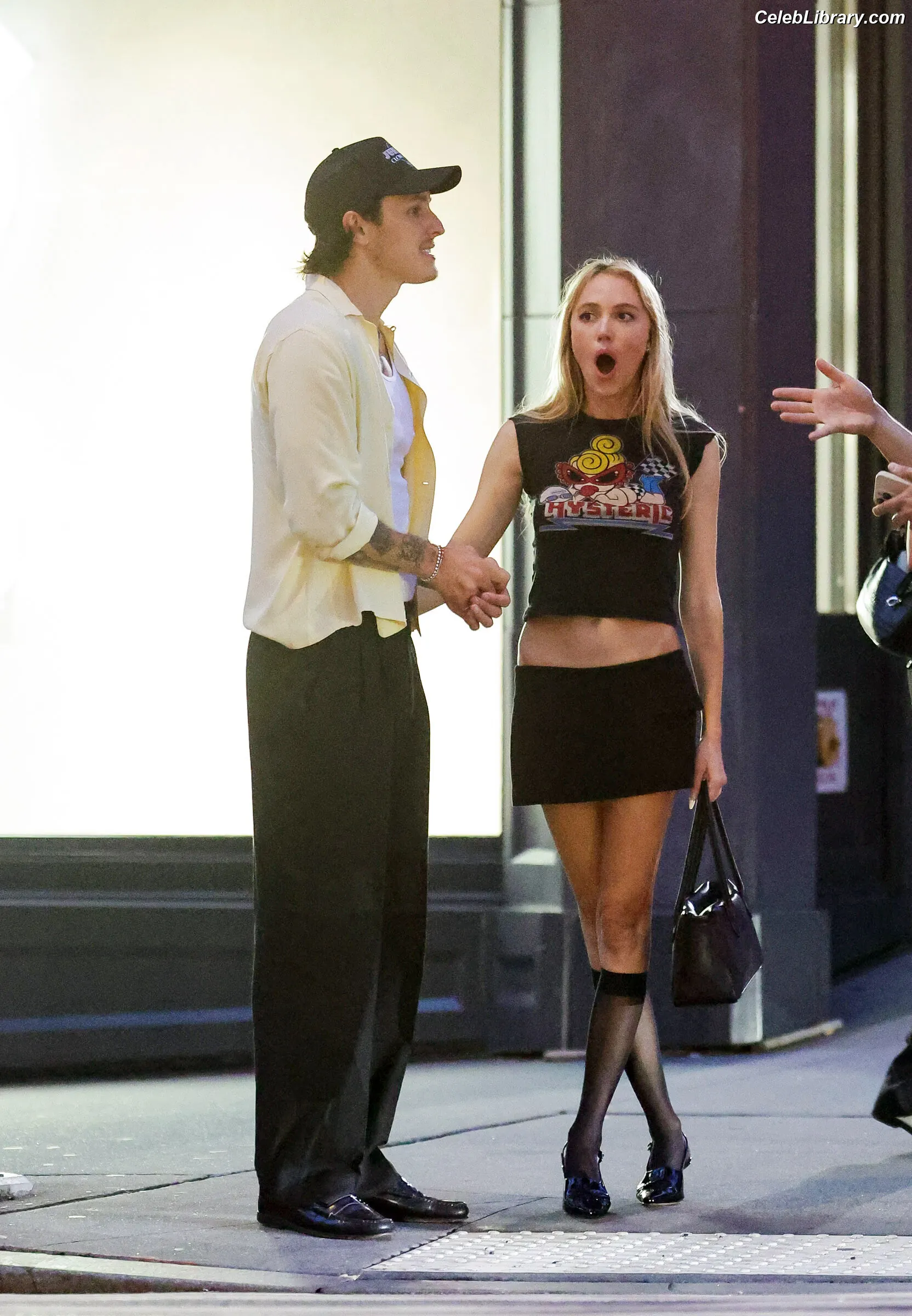 Maika Monroe photo 13 of 641