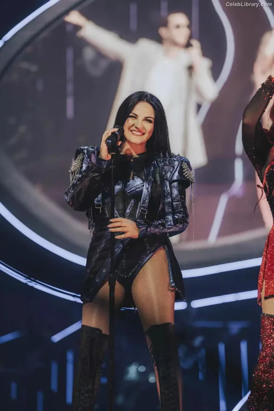 Maite Perroni photo 6 of 20
