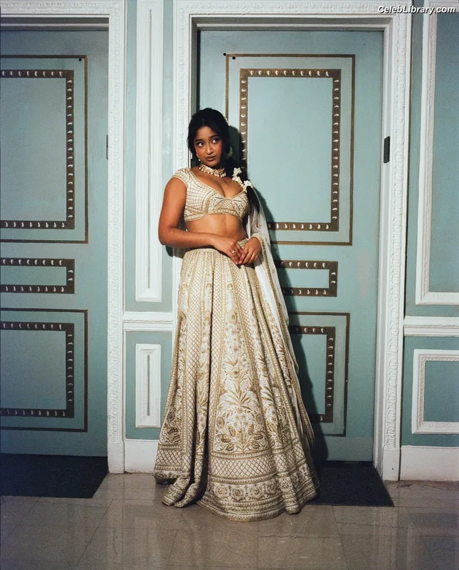 Maitreyi Ramakrishnan photo 20 of 275