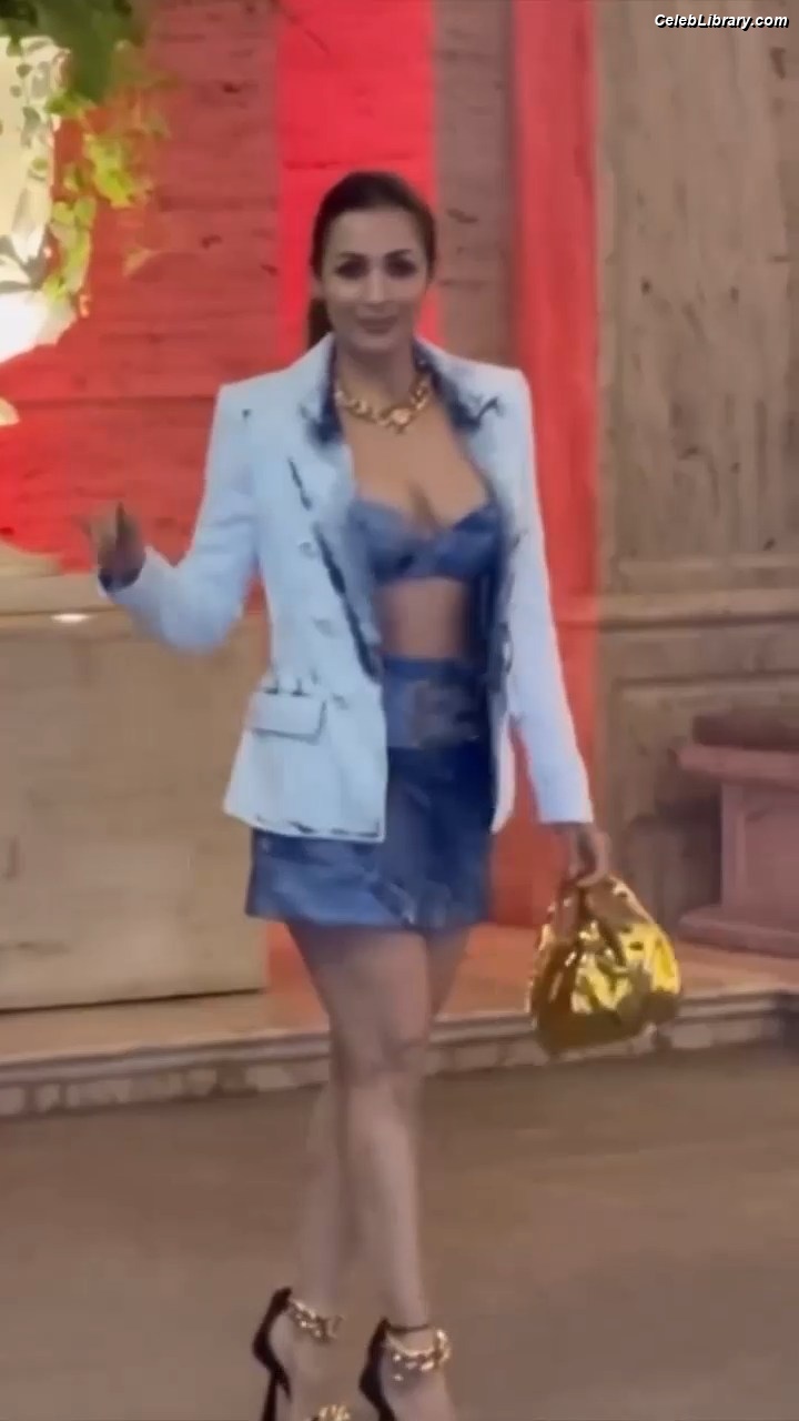 Malaika Arora photo 24 of 182