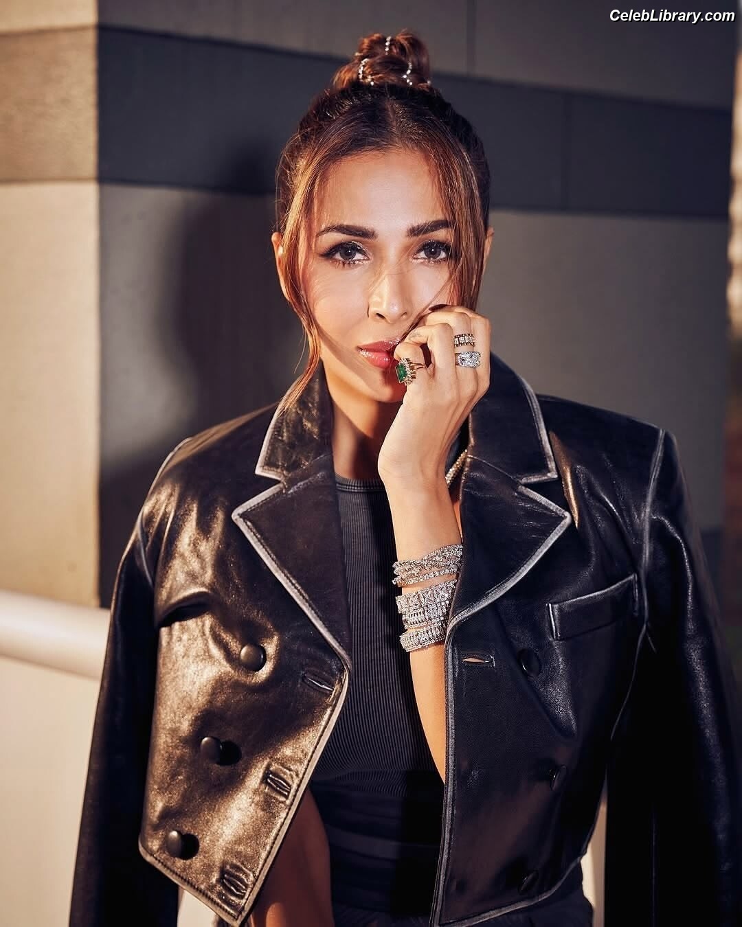 Malaika Arora photo 5 of 182