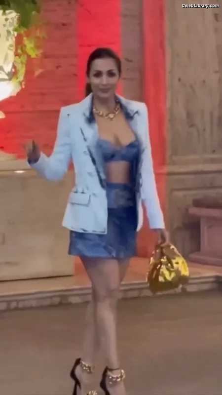 Malaika Arora photo 16 of 182