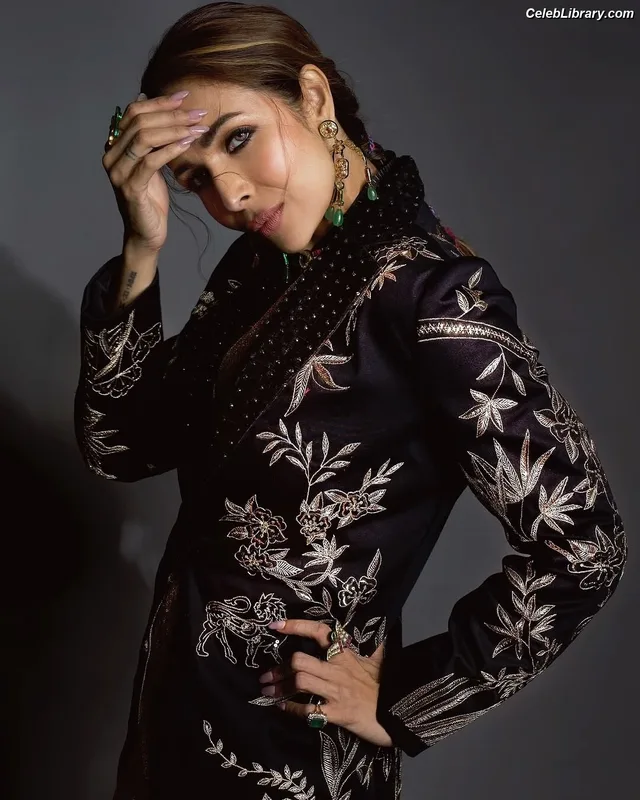 Malaika Arora photo 23 of 182