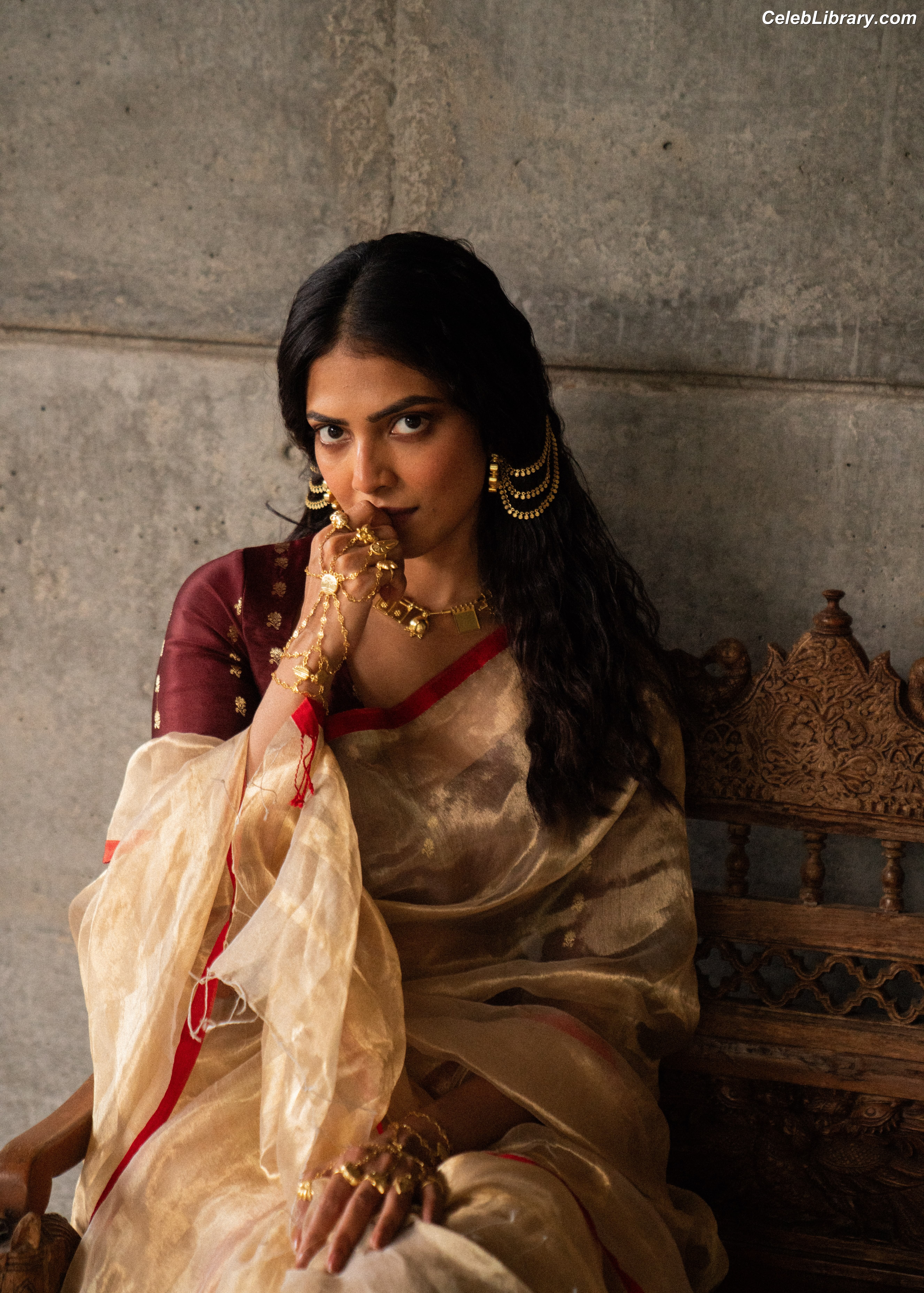 Malavika Mohanan photo 23 of 228