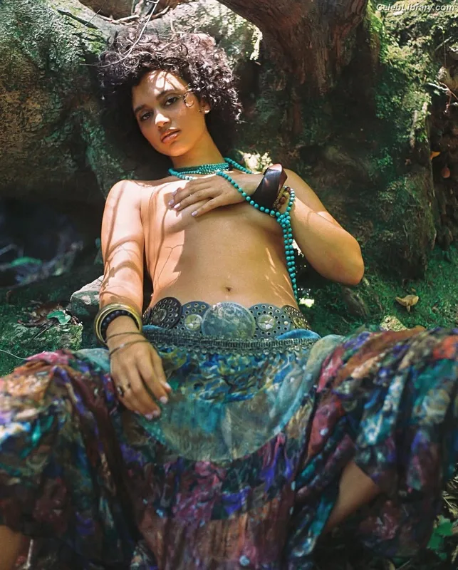 Maleigh Zan photo 10 of 38