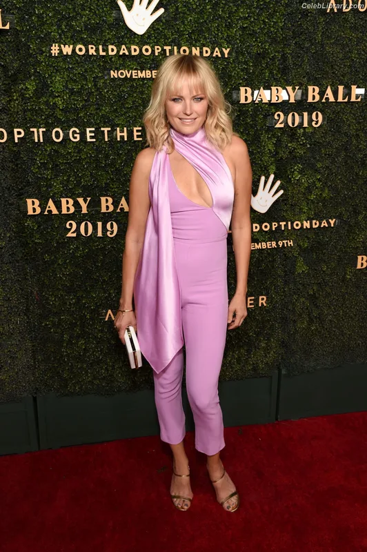 Malin Akerman photo 6 of 130