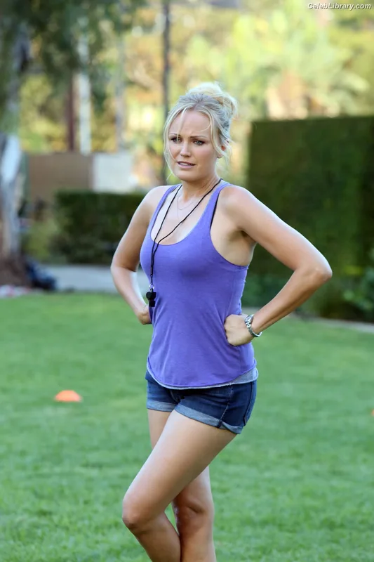 Malin Akerman photo 14 of 130