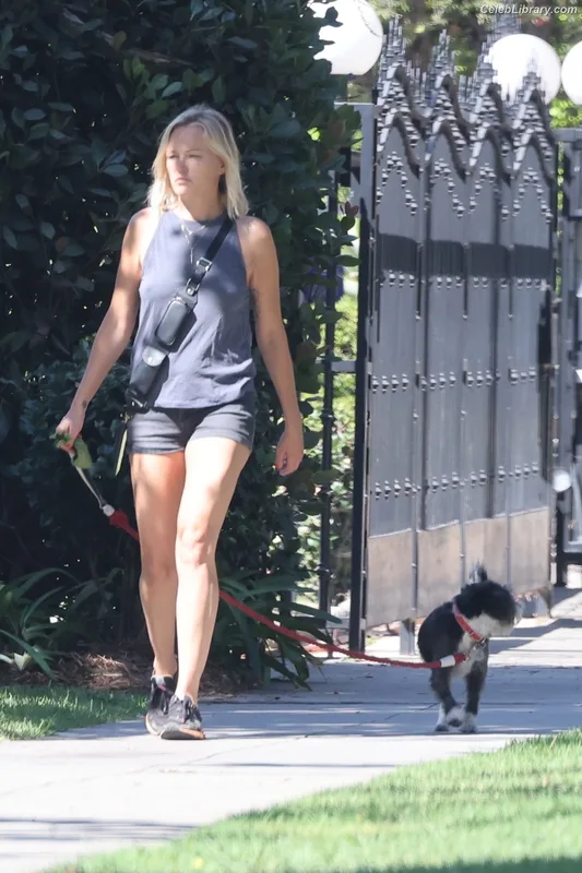 Malin Akerman photo 24 of 130