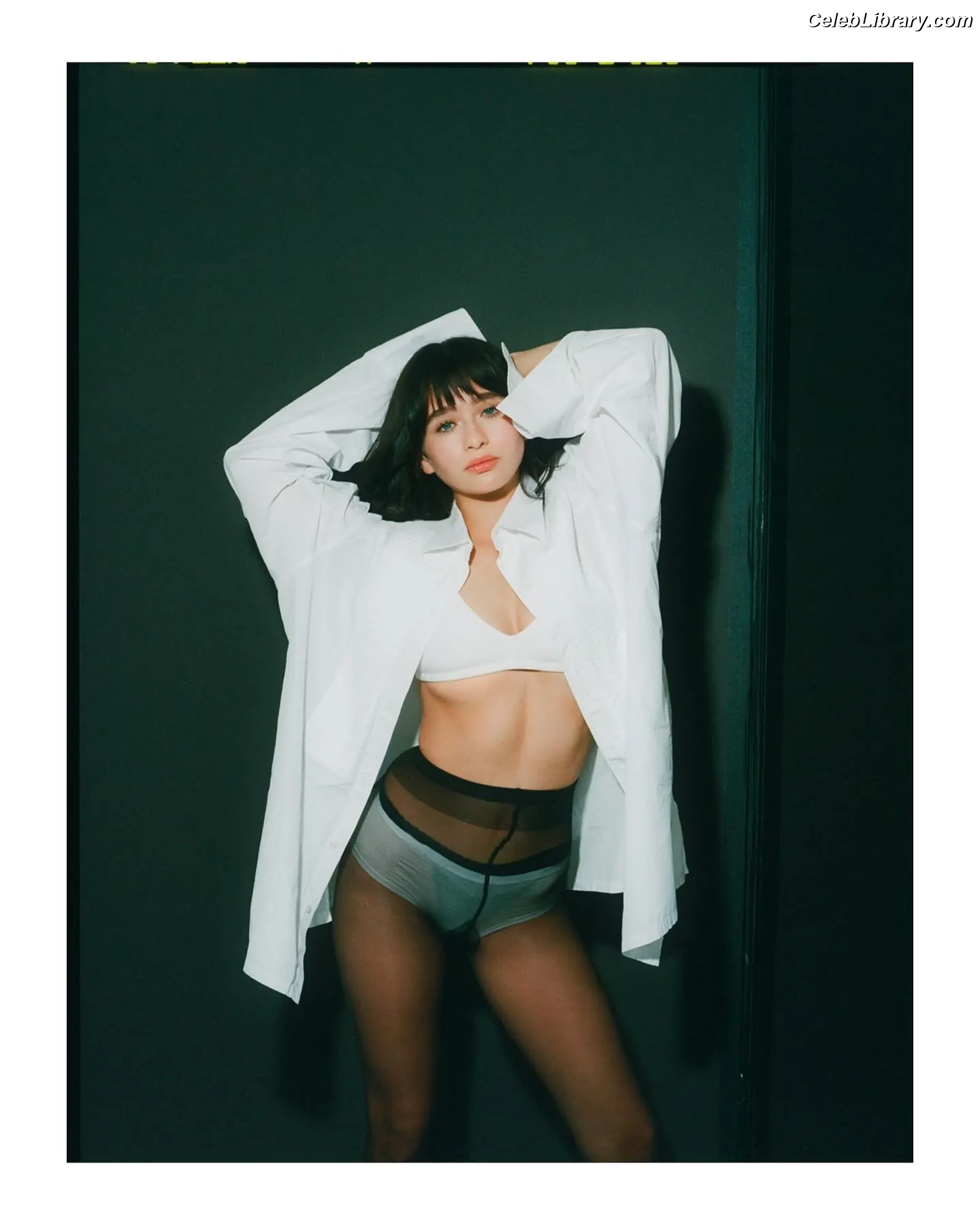 Malina Weissman photo 16 of 497