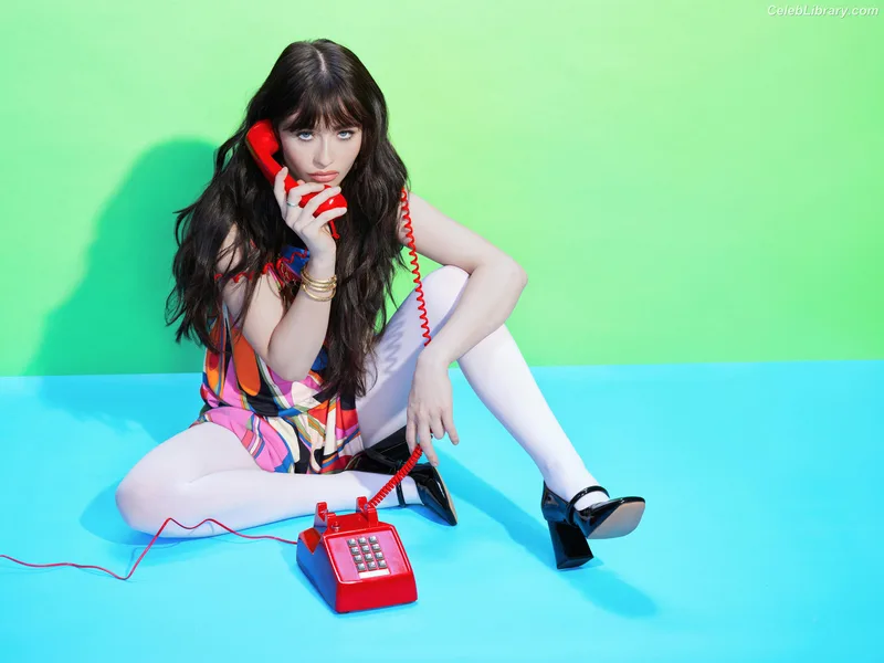 Malina Weissman photo 18 of 498